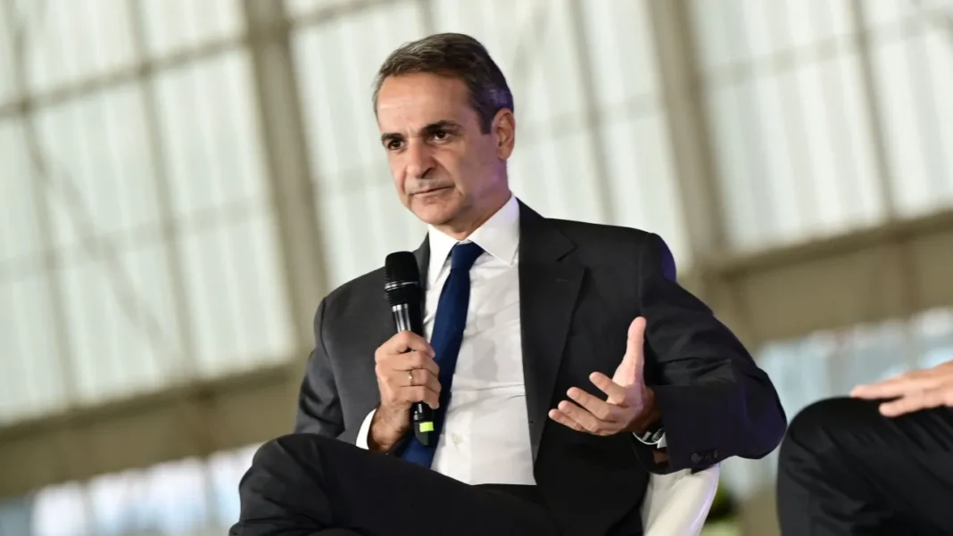 Σήμερα οι απαντήσεις Μητσοτάκη για τα Τέμπη – Πυρά για «σπεκουλα» στην αντιπολίτευση