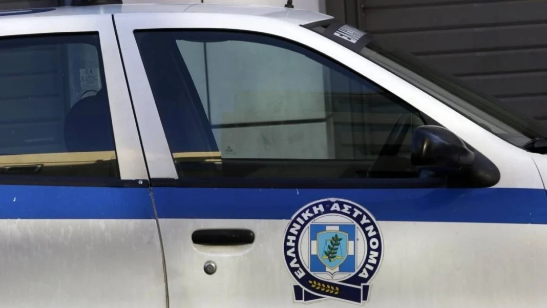 Χειροπέδες σε τρεις ανήλικους ληστές ηλικιωμένων – Αναζητείται ακόμη ένας