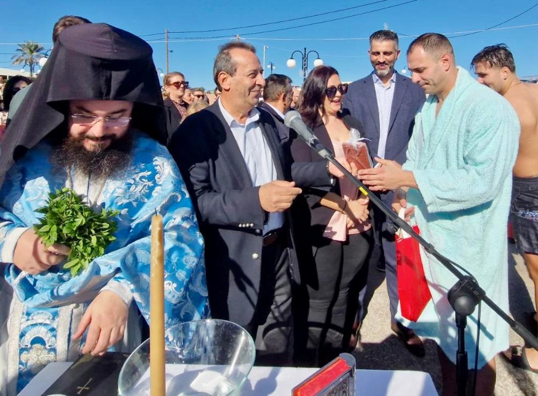 Με λαμπρότητα ο εορτασμός των Θεοφανίων στον Δήμο Χερσονήσου