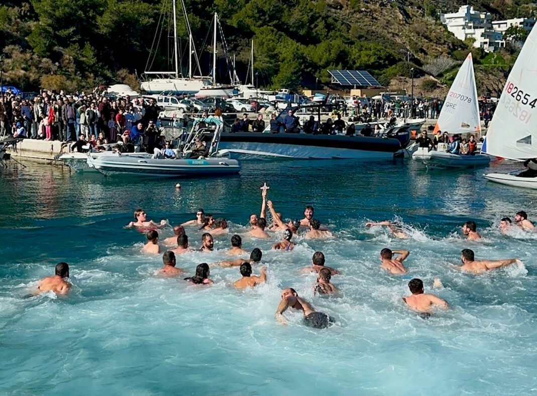 Με λαμπρότητα ο εορτασμός των Θεοφανίων στο Δήμο Μαλεβιζίου