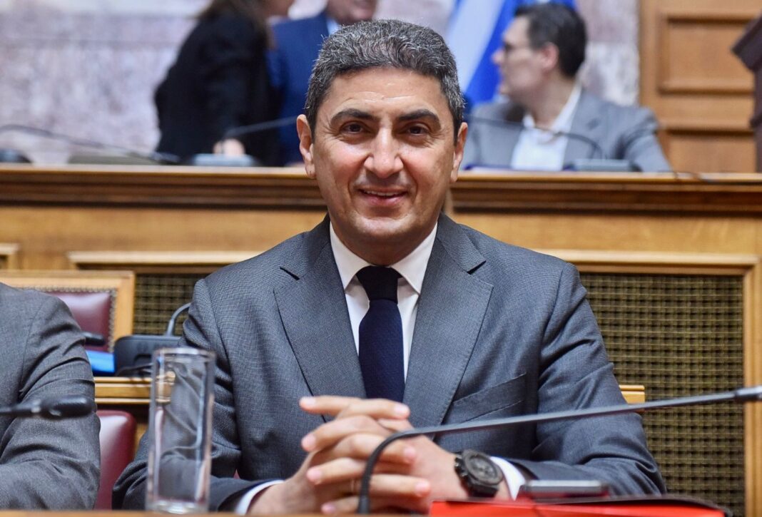 Χιλιάδες απόστρατοι ζητούν δικαιοσύνη – Παρέμβαση Λ. Αυγενάκη στη Βουλή