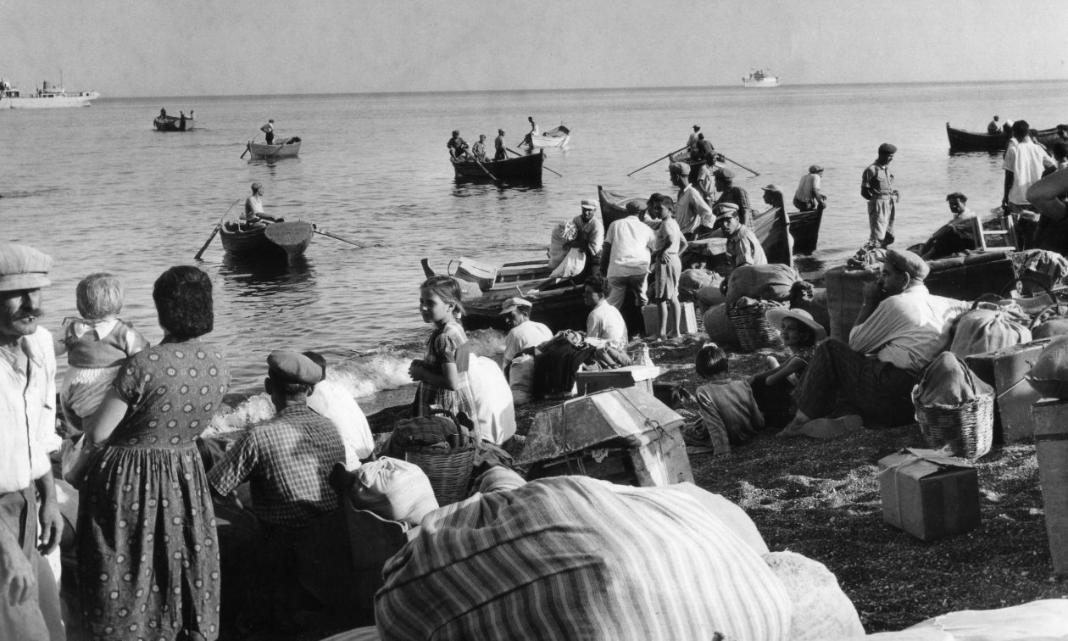 Τι συνέβη το 1956 όταν έγινε σεισμός 7,5 Ρίχτερ στη Σαντορίνη – Οι δεκάδες νεκροί και το τσουνάμι