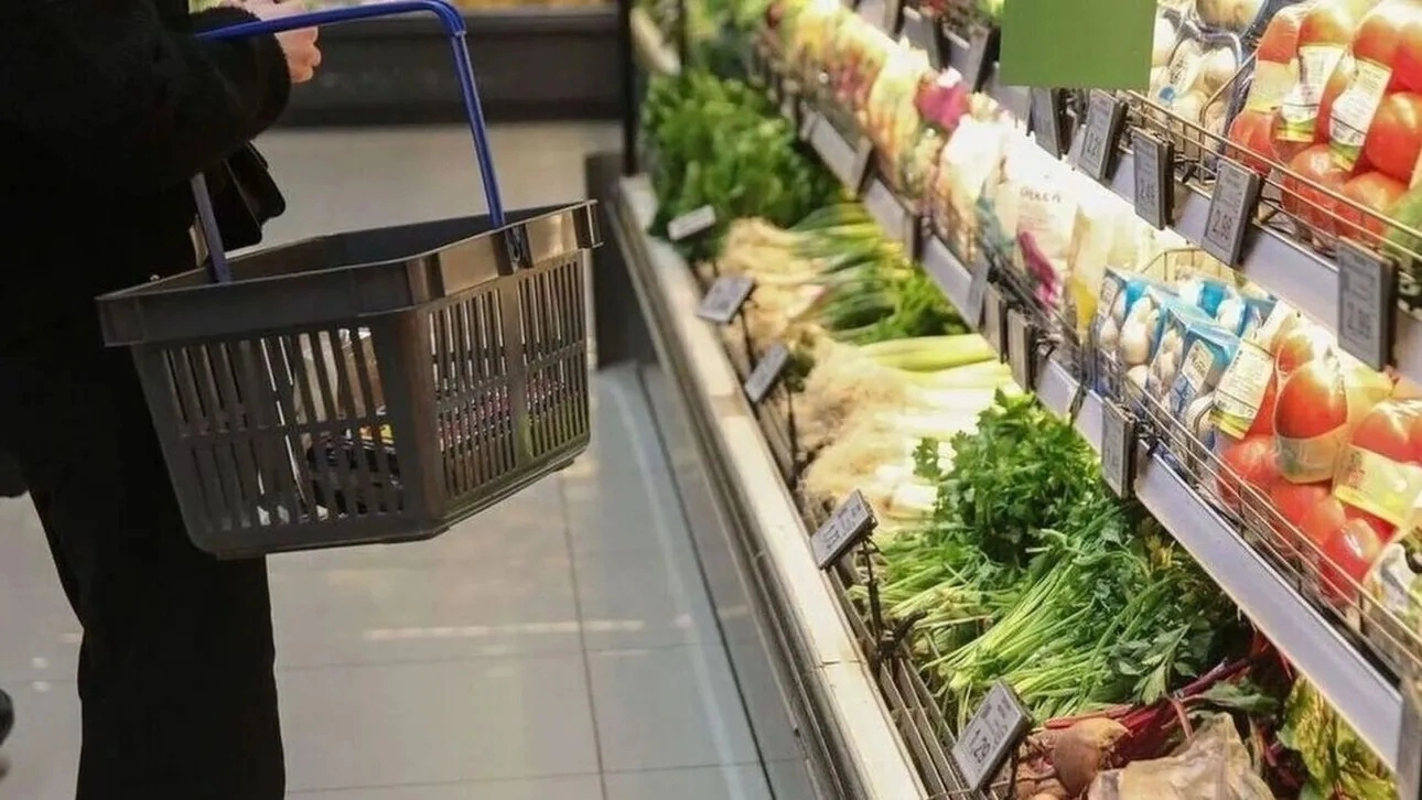 Σούπερ μάρκετ: Ισχυρή ανοδική πορεία για το 2025 με πρωτοπόρα τα τρόφιμα – ποτά