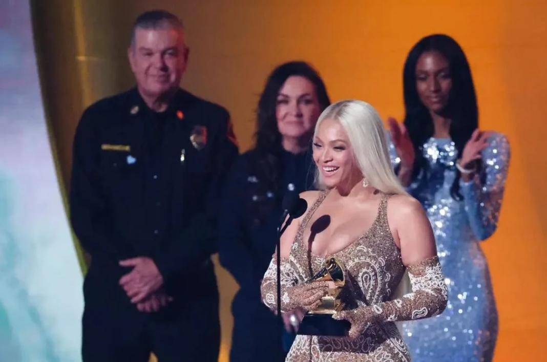 Grammy 2025: Ιστορική βραδιά για την Beyonce, σαρωτικός ο Kendrick Lamar – Όλοι οι μεγάλοι νικητές