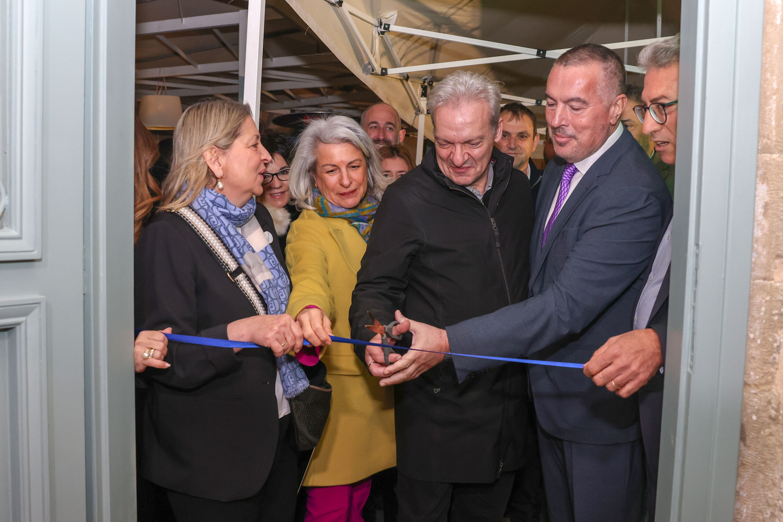 Ο Δήμαρχος Ηρακλείου εγκαινίασε το Κέντρο Στήριξης Παιδιού και Οικογένειας και το Κέντρο Εκπαίδευσης των Παιδικών Χωριών SOS