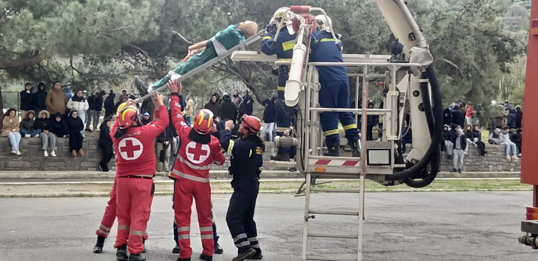 “Σεισμός στη Νεάπολη, μαθητές εγκλωβίστηκαν στο σχολείο τους ακολουθήσε πυρκαγιά” το σενάριο της άσκησης