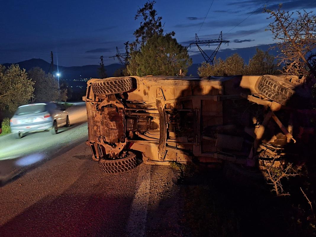 Ηράκλειο: Σφοδρή σύγκρουση τζιπ – αγροτικού