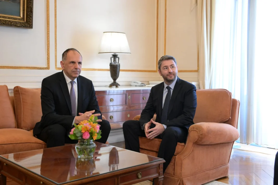 4d4ad205b2912294fbca108ae762c9ef0a7b69aa Ανδρουλάκης: «Ευχόμαστε στα ανοικτά της Κάσου να ποντιστεί το καλώδιο και να μην καταποντιστεί η εξωτερική πολιτική»