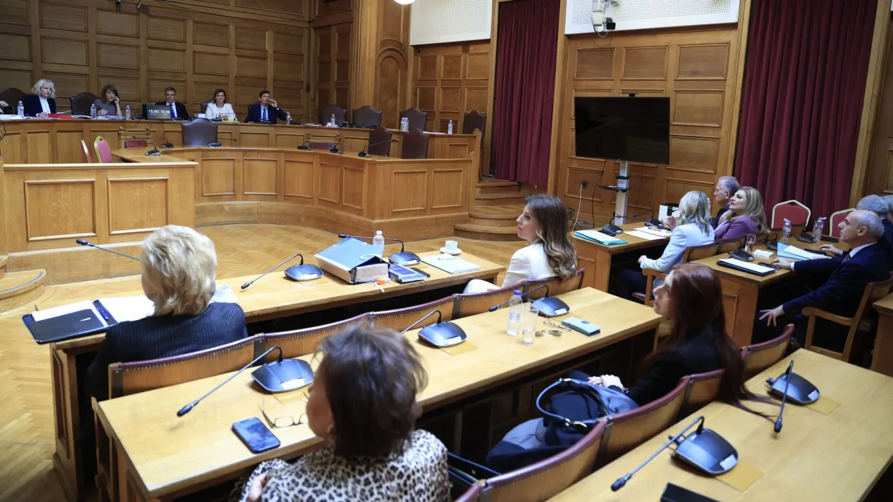 Προανακριτική για Τέμπη: Μέχρι τις 4 Απριλίου δόθηκε διορία στα κόμματα για να υποβάλουν υπομνήματα