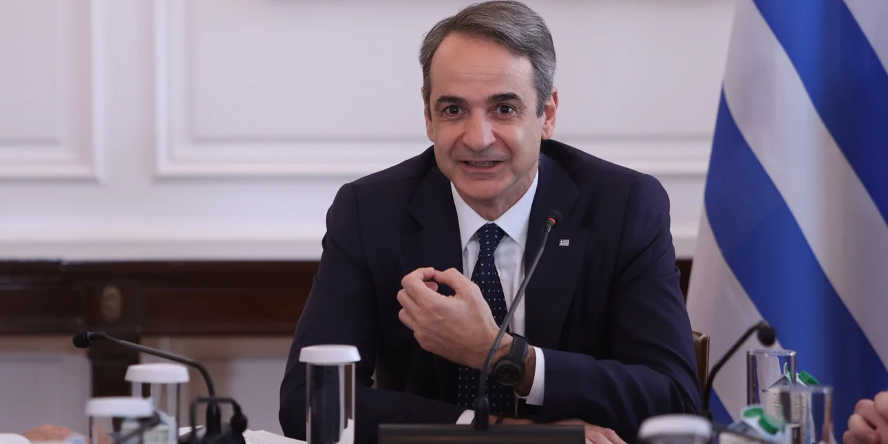 Την Τετάρτη στο υπουργικό η νέα άυξηση του κατώτατου μισθού στα 880, πώς θα επηρεαστεί για πρώτη φορά το Δημόσιο