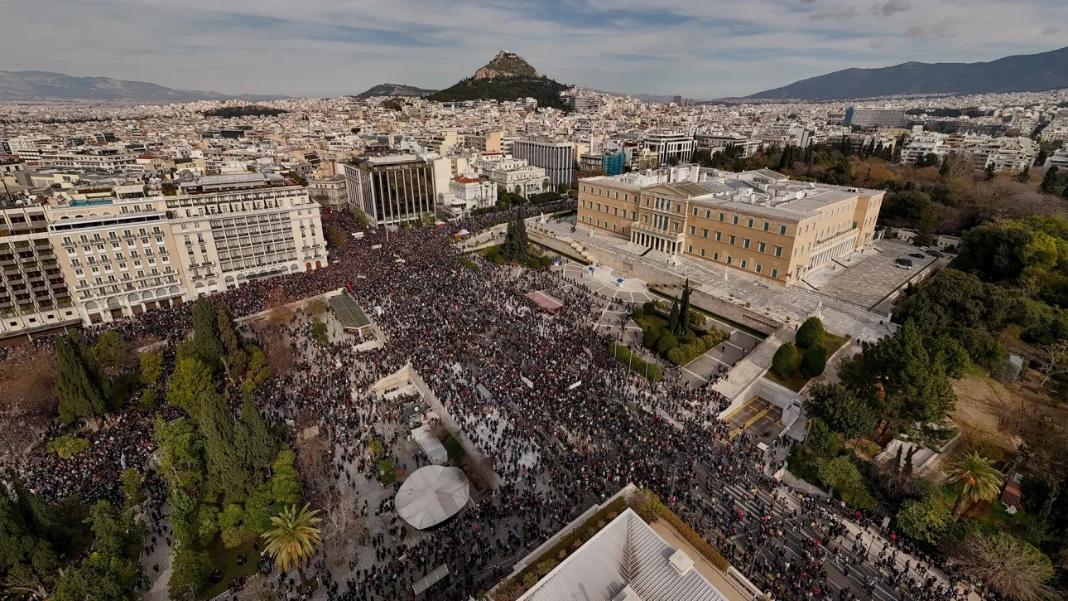 Είκοσι προσαγωγές στην διαδήλωση για τα Τέμπη