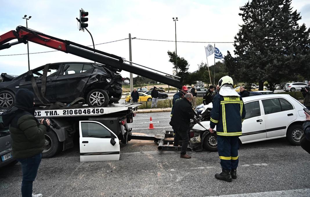 Σοκαριστικό τροχαίο: Πώς ξεκληρίστηκε η οικογένεια – Τα δύο σενάρια που εξετάζει η Τροχαία