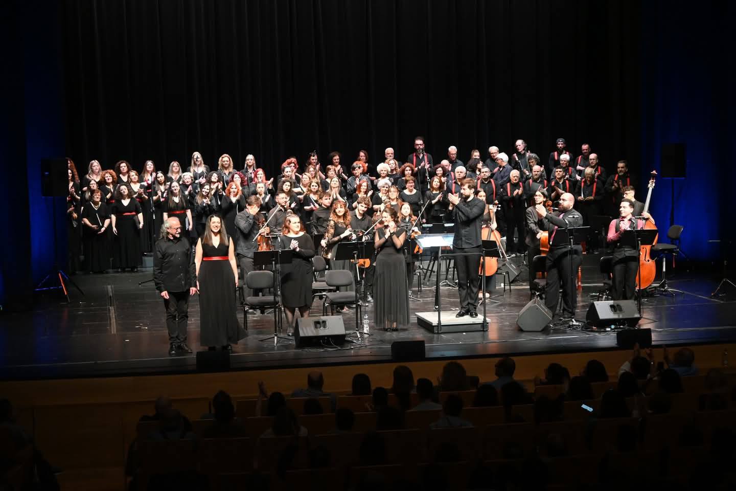 Πανδαισία μουσικής και κατάνυξης, στην πασχαλινή συναυλία στο Πολιτιστικό Συνεδριακό Κέντρο Ηρακλείου