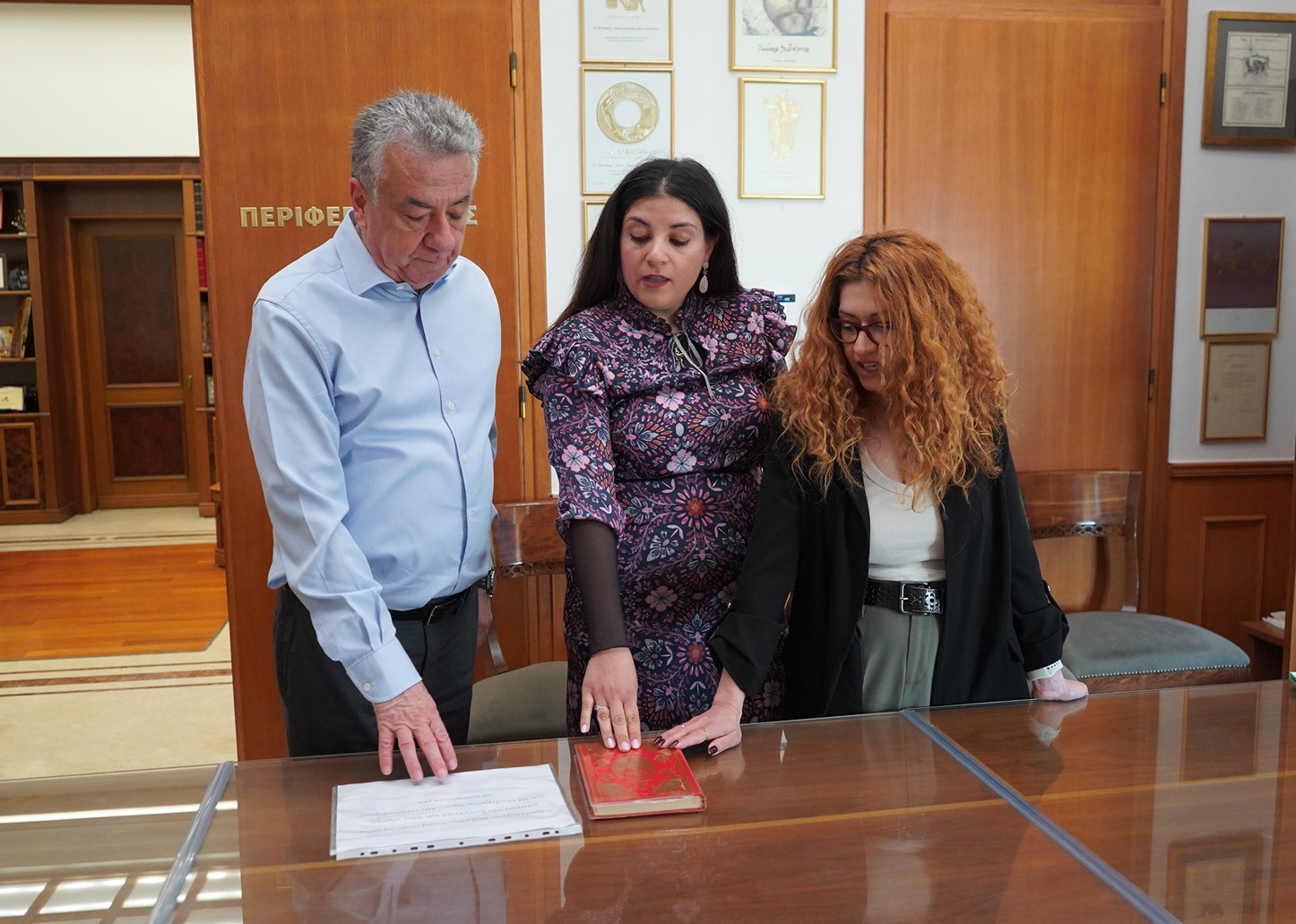 Ορκίστηκαν δύο νέες υπάλληλοι στην Περιφέρεια Κρήτης