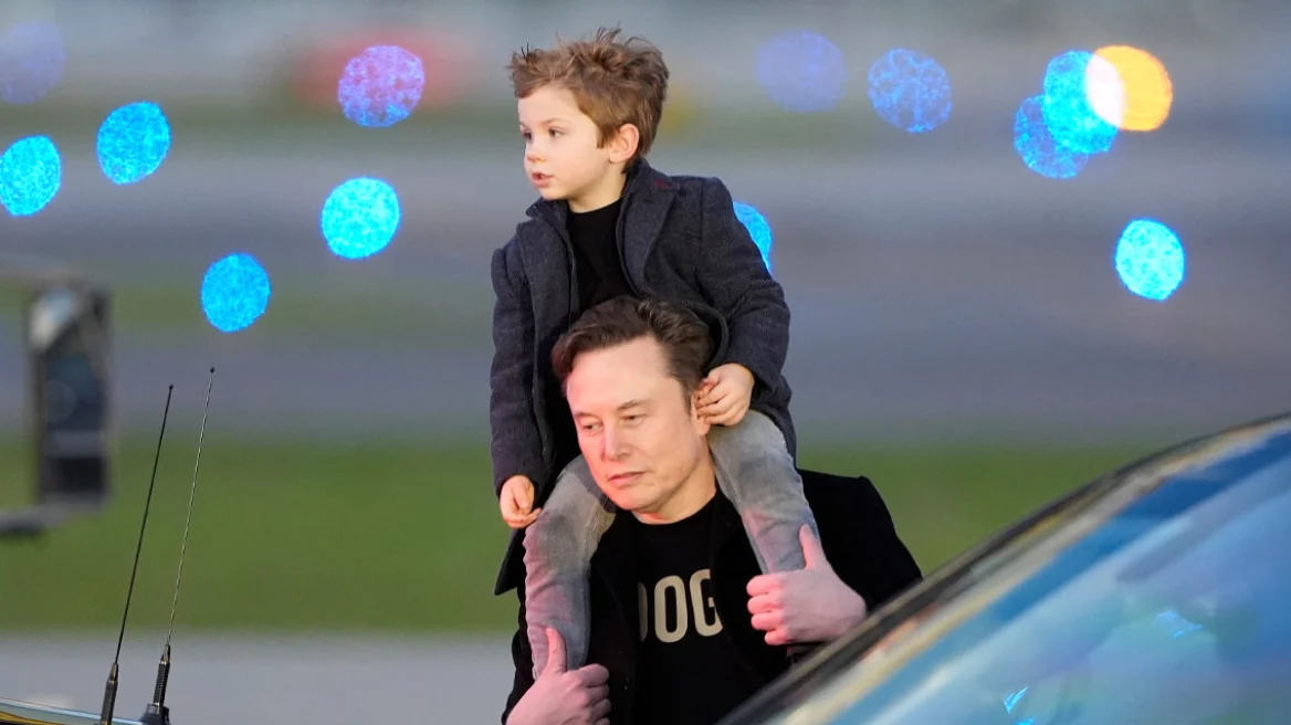 Ο Μασκ έδωσε $15 εκατ. στην influencer που γέννησε το 13ο παιδί του – Νέα αποκαλύψεις για τη «λεγεώνα» που δημιουργεί