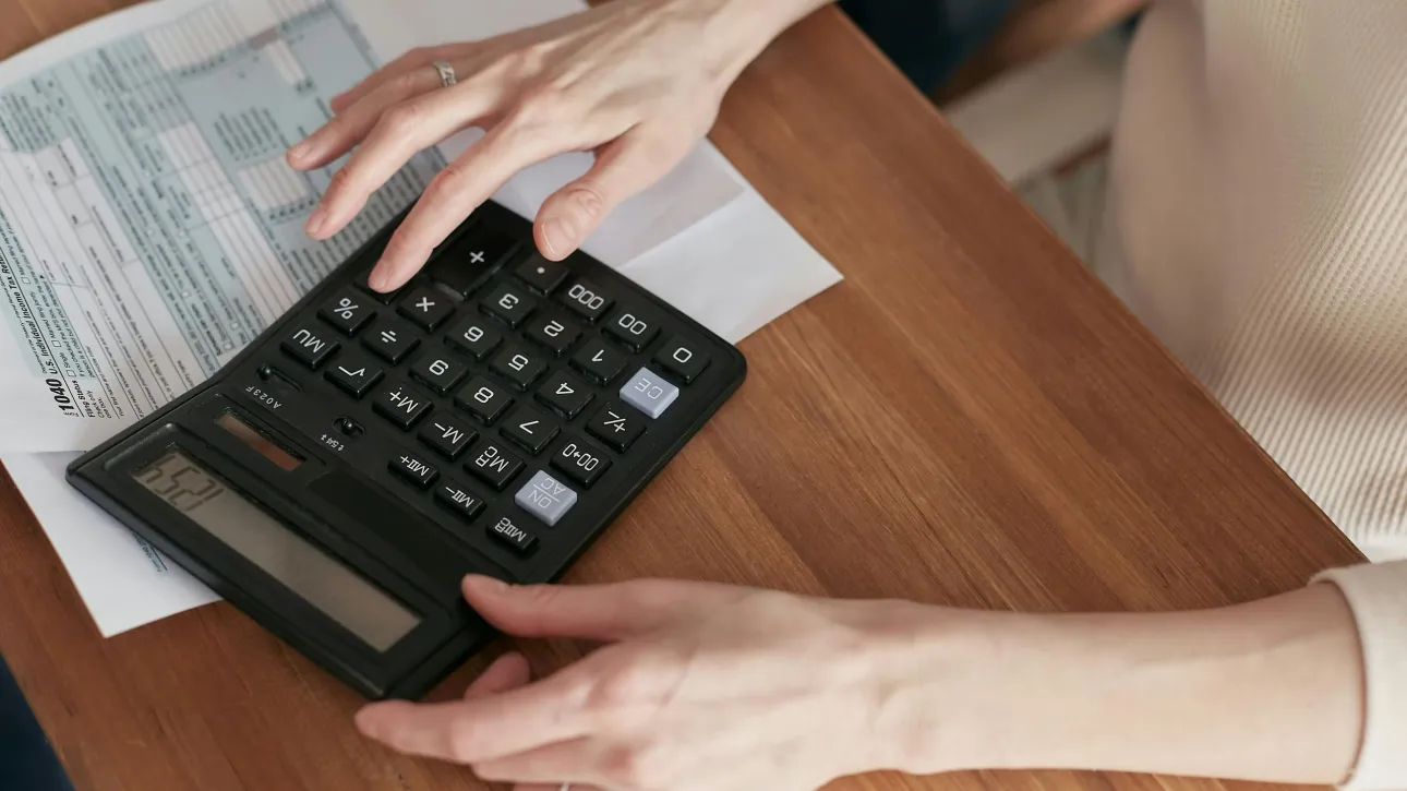 Φορολογικές δηλώσεις: Στις 25 Απριλίου η αυτόματη υποβολή για χιλιάδες πολίτες- Ποιους αφορά