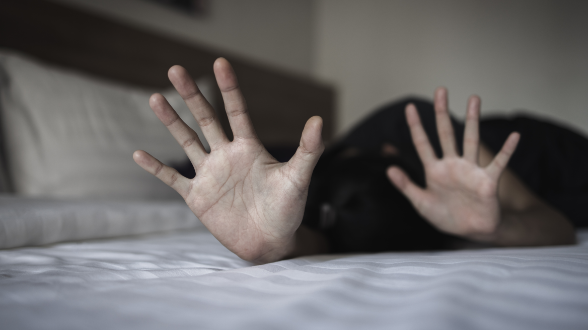 51χρονη κατήγγειλε βιασμό από τον πρώην σύντροφό της