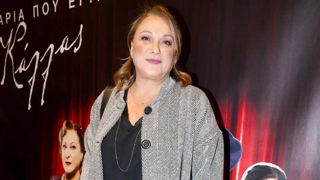 Ρένια Λουιζίδου: Στα γυρίσματα του «Καφέ της Χαράς» κόλλησα ένα μικρόβιο, έπαθα σηψαιμικό σοκ στην πυελική χώρα