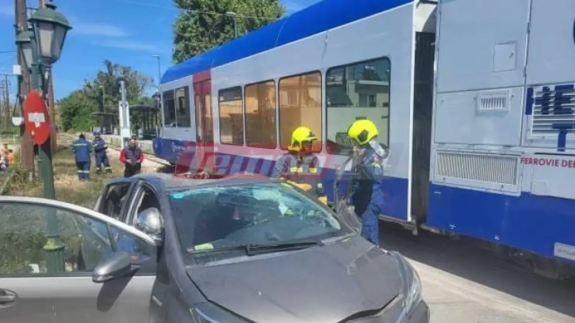 Τρένο συγκρούστηκε με αυτοκίνητο – Τραυματίστηκε η οδηγός