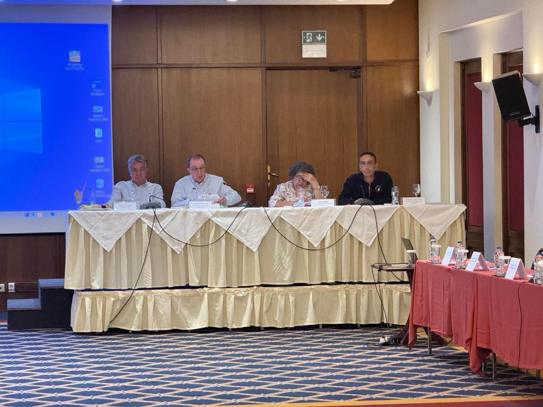 Μονοθεματική συνεδρίαση του Περιφερειακού Συμβουλίου με θέμα τους οικισμούς μετά από πρόταση του Περιφερειάρχη