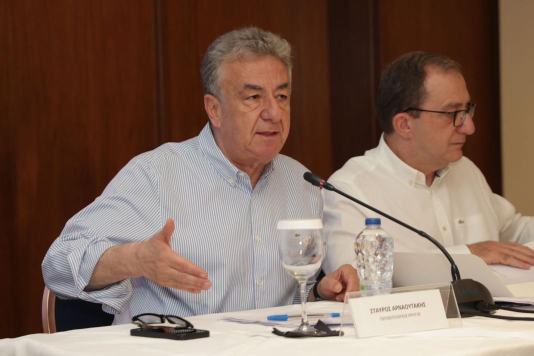 Στ. Αρναουτάκης: «Χειροκροτήσαμε μετά από 35 χρόνια και θα χειροκροτήσουμε ξανά όταν γίνουν πράξη οι προτάσεις μας»