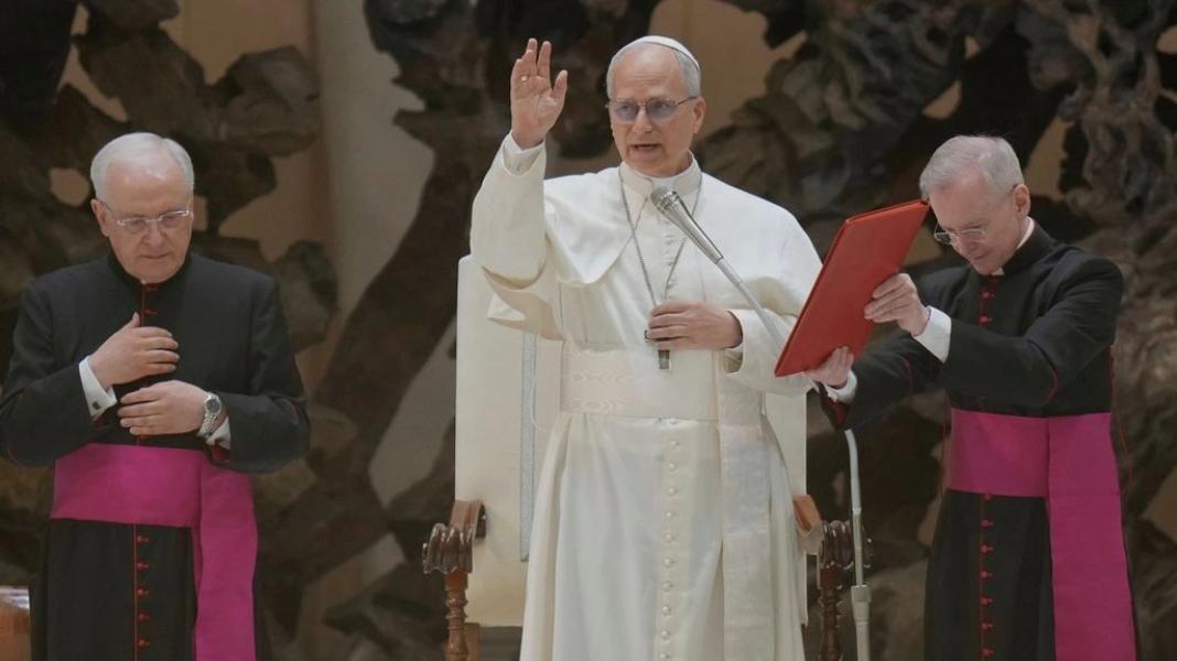 Πάπας Λέων ΙΔ’: Ο πόλεμος δεν είναι ποτέ αναπόφευκτος – Τα όπλα πρέπει να σιγήσουν