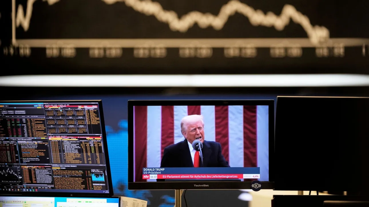 Τι σημαίνει η υποβάθμιση του αμερικανικού αξιόχρεου – Η επιστροφή του «Sell America»