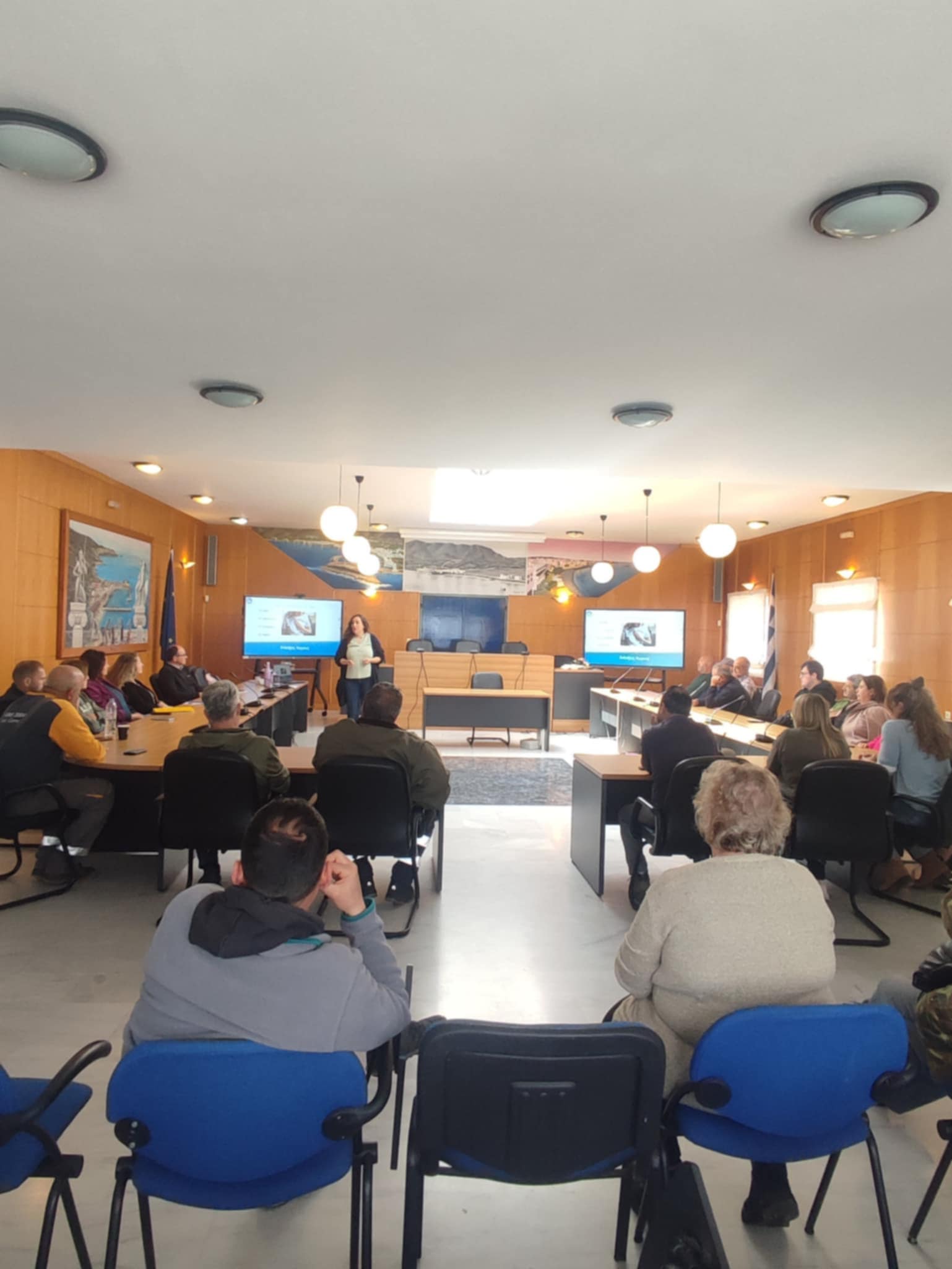 Ομιλίες για το εργασιακό άγχος στο Δήμο Χερσονήσου από το Χαμόγελο του Παιδιού