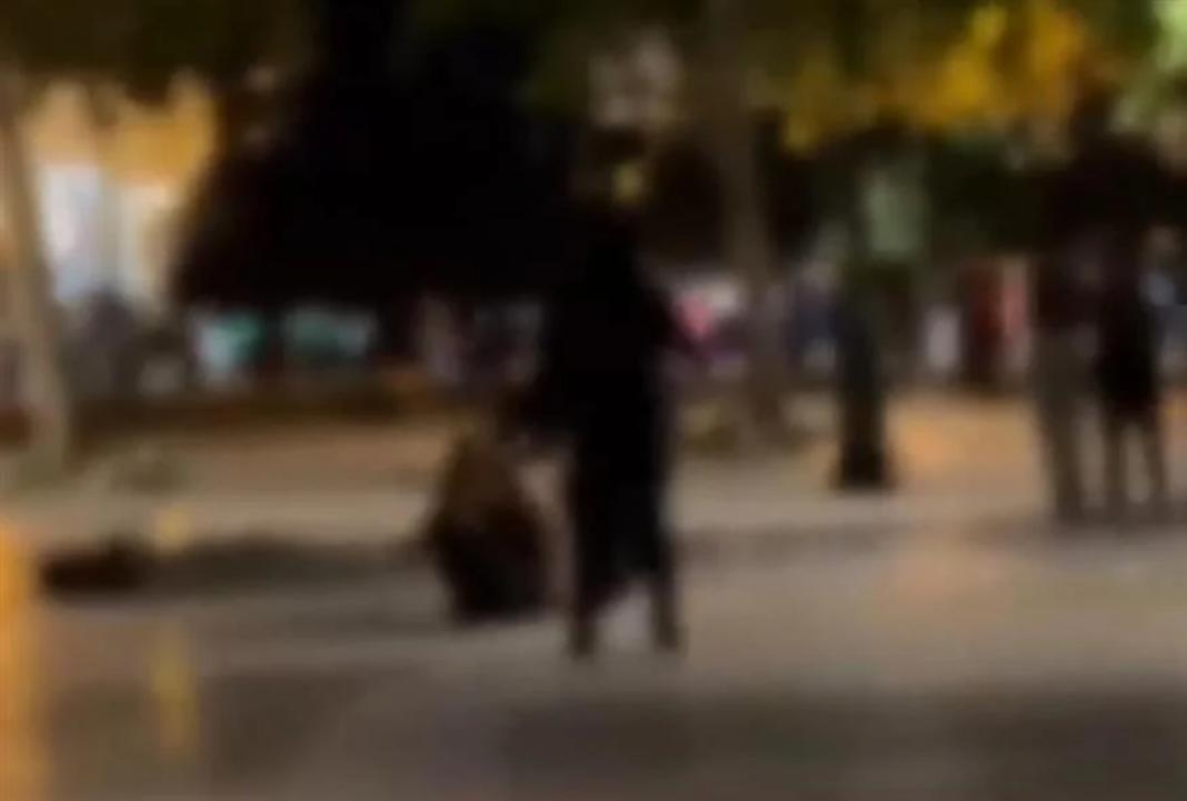 Άγριο ξύλο μεταξύ ανήλικων κοριτσιών – Τρομακτικό βίντεο