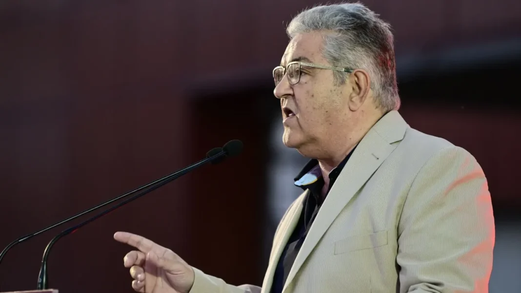 «Το μέλλον σας το χτίζετε εσείς, κάθε μέρα, με αγώνα»: Το μήνυμα Κουτσούμπα για τις Πανελλήνιες