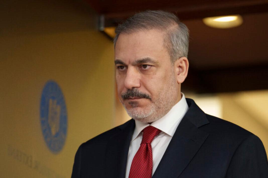 Φιντάν: Ιστορική η απόφαση του ΡΚΚ, έπεται συνέχεια – Νομοθετικές μεταρρυθμίσεις προαναγγέλλει ο σύμβουλος του Ερντογάν