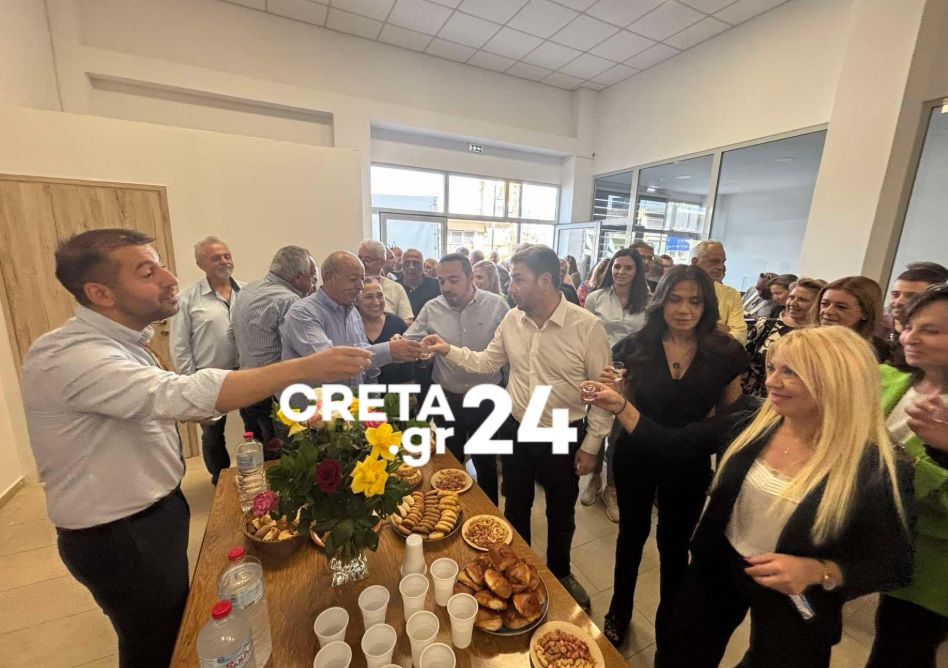 Στην Επισκοπή ο Νίκος Ανδρουλάκης – Επισκέφθηκε τον αγροτικό συνεταιρισμό