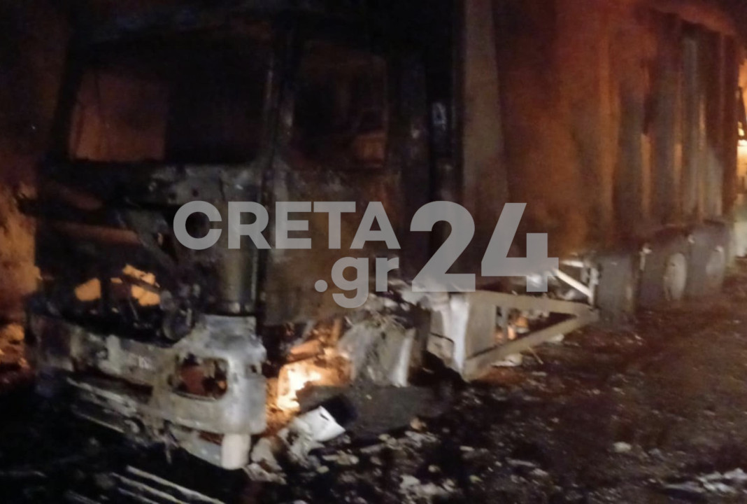 Κρήτη: «Λαμπάδιασε» απορριμματοφόρο – Συναγερμός στην Πυροσβεστική