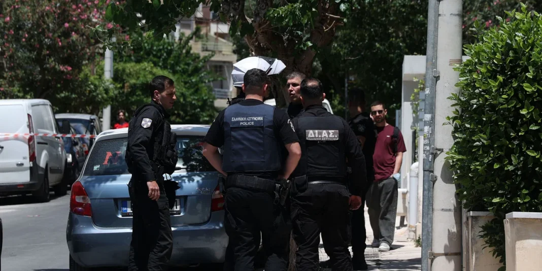 Σοκ με τη δολοφονία του γιου από τον πατέρα – Ο καβγάς που προηγήθηκε