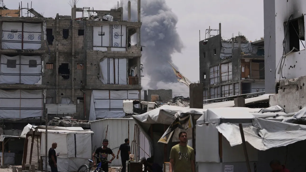 Ανελέητο σφυροκόπημα του Ισραήλ στη Γάζα – Τουλάχιστον 120 νεκροί