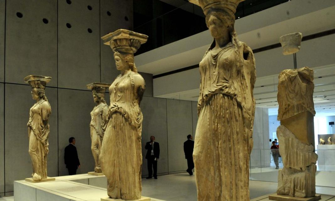 Οι αρχαίοι θεοί φορούσαν αρώματα – Πώς τα κατασκεύαζαν