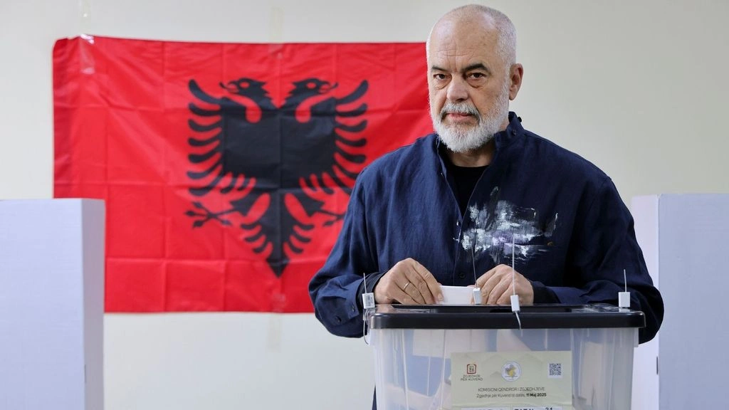 Εκλογές στην Αλβανία: Νέα νίκη Ράμα «βλέπουν» τα exit poll – Αντίστροφη μέτρηση για τα αποτελέσματα