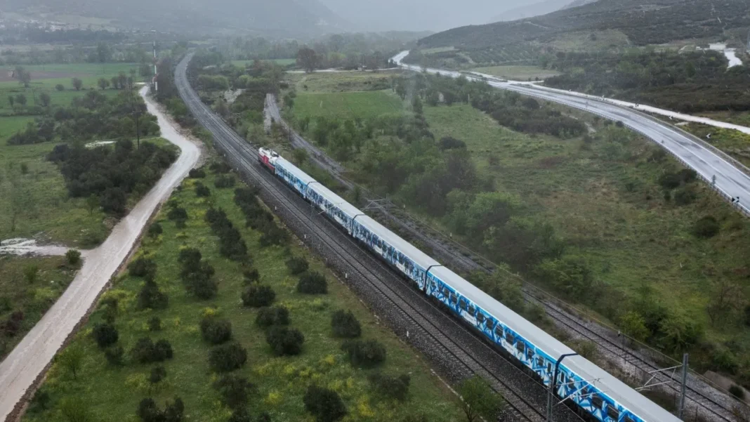 Ξεκινά η διαπραγμάτευση με την Hellenic Train – Στη Ρώμη σήμερα ο Κυρανάκης