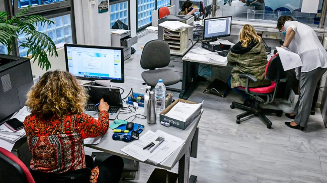 ΑΑΔΕ: Με τρία νέα ψηφιακά όπλα στη μάχη της φοροδιαφυγής – Ποιους επηρεάζουν