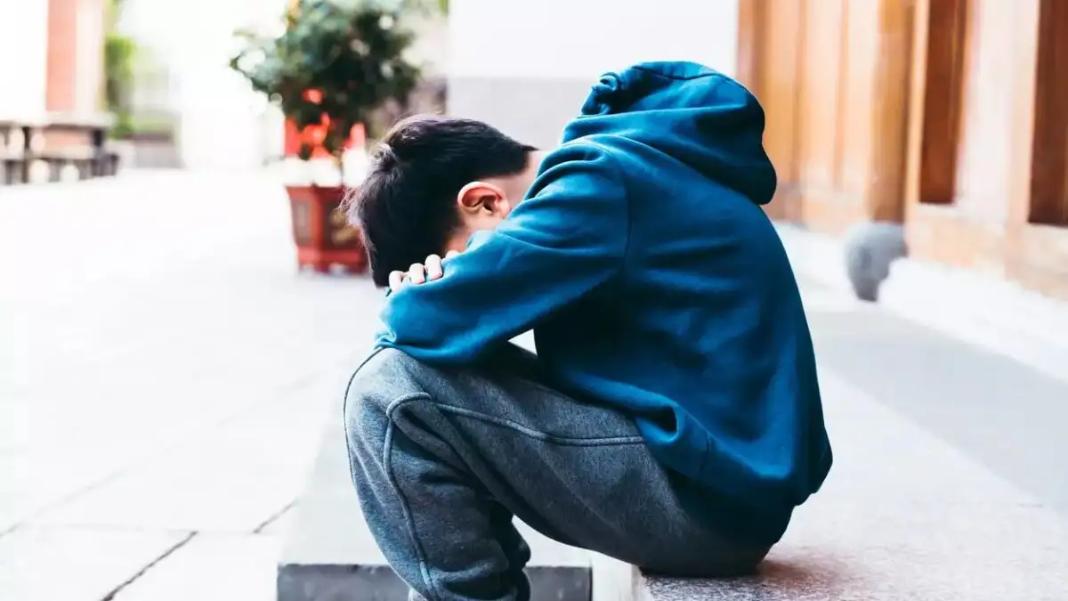 Άγριο ξύλο μεταξύ ανηλίκων – Στο νοσοκομείο ένας 14χρονος