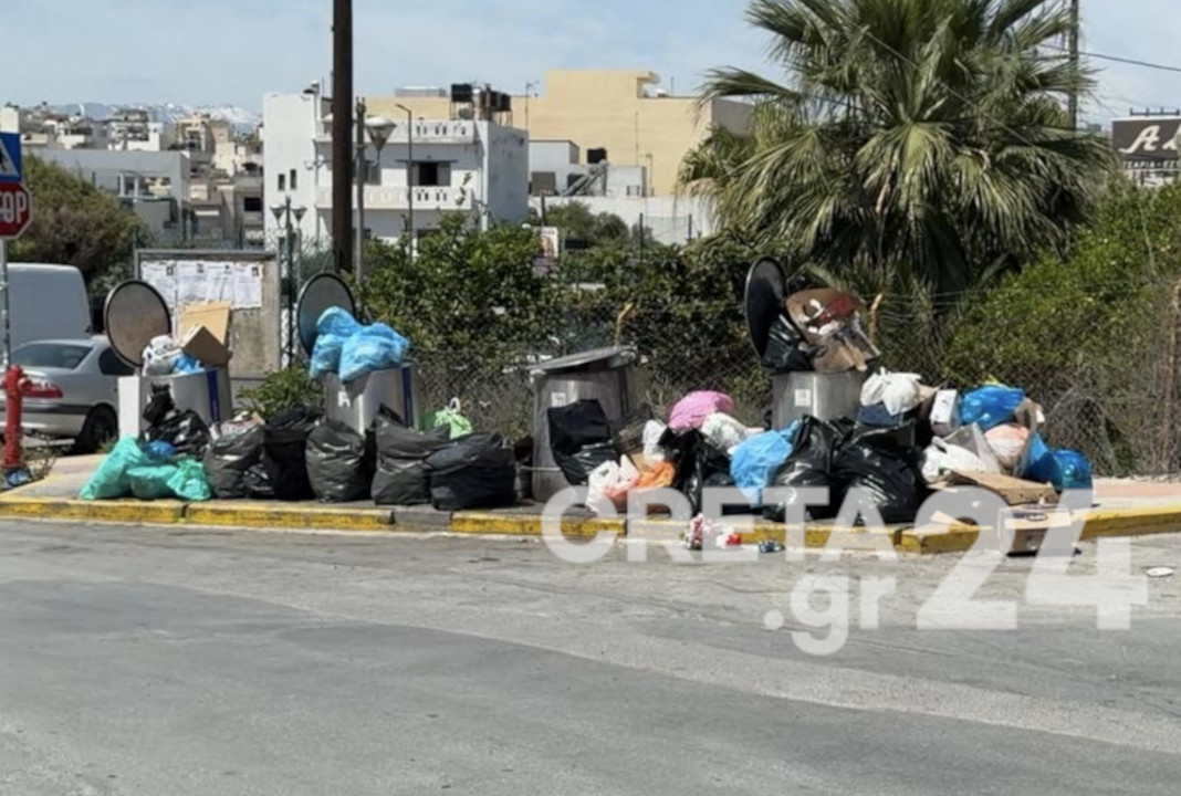 Ηράκλειο: Στη «μάχη» των σκουπιδιών και η Διεύθυνση Δημόσιας Υγείας – Αυτοψίες και επιφυλακή για ενδεχόμενους κινδύνους