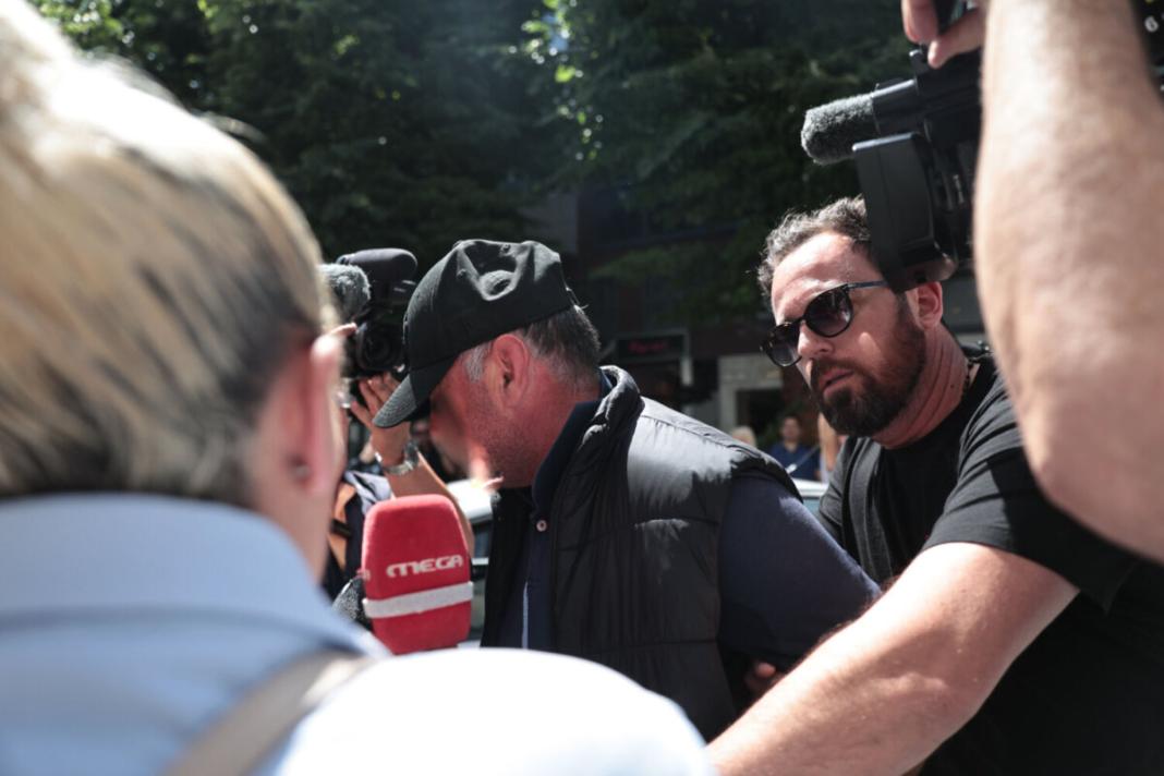 Προφυλακιστέος ο 50χρονος σύντροφος της μητέρας των δύο κακοποιημένων παιδιών