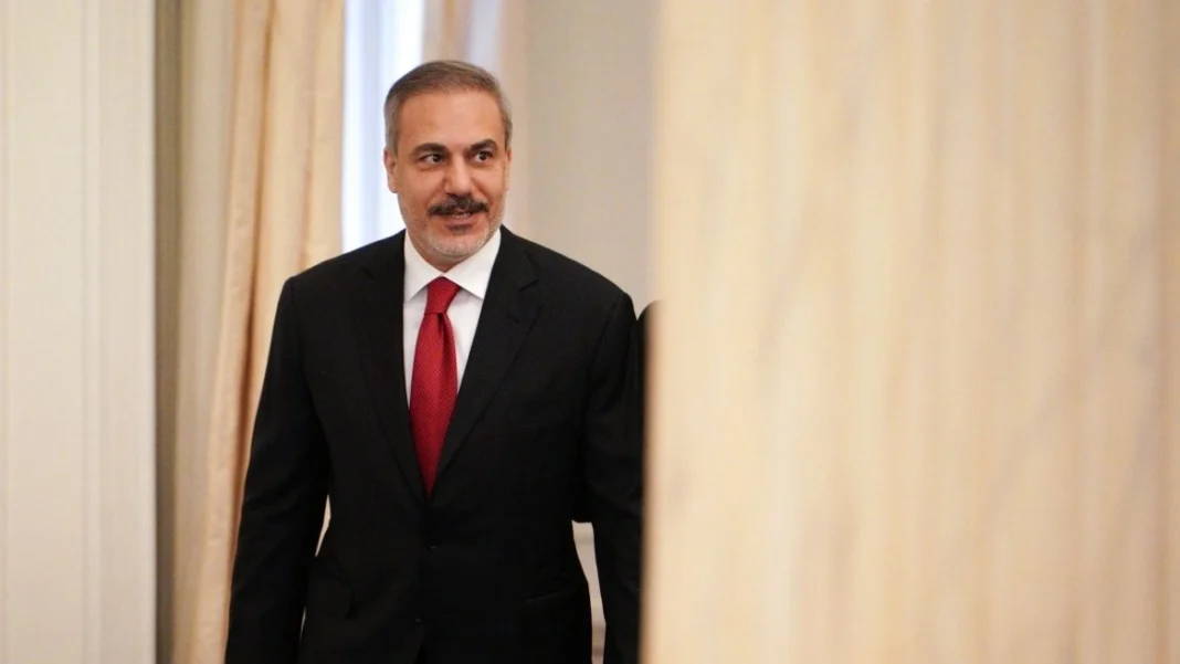 Στη Ρωσία μεταβαίνει ο Χακάν Φιντάν – Έτοιμη για νέα μεσολάβηση στο Ουκρανικό δηλώνει η Τουρκία