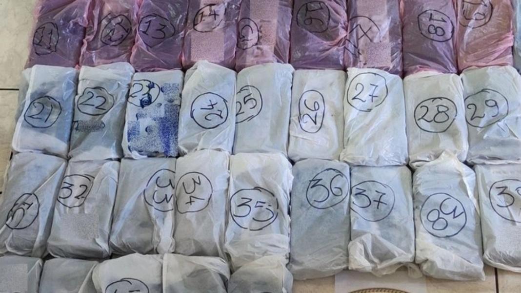 Χειροπέδες σε 30χρονο μέλος εγκληματικής οργάνωσης που διακινούσε ναρκωτικά