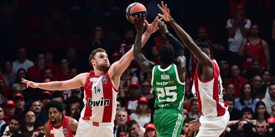 Final Four: Μεγάλες μάχες Παναθηναϊκού AKTOR και Ολυμπιακού για μια θέση στον τελικό -Ποιοι θα σφυρίξουν τους «αιώνιους»