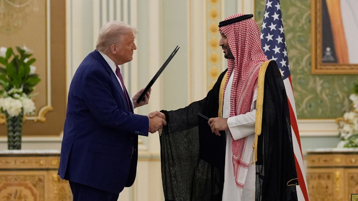 Η «επίθεση αγάπης» του Τραμπ στο Ριάντ, το ράπισμα στο Ισραήλ και τα 600 δισεκατομμύρια δολάρια