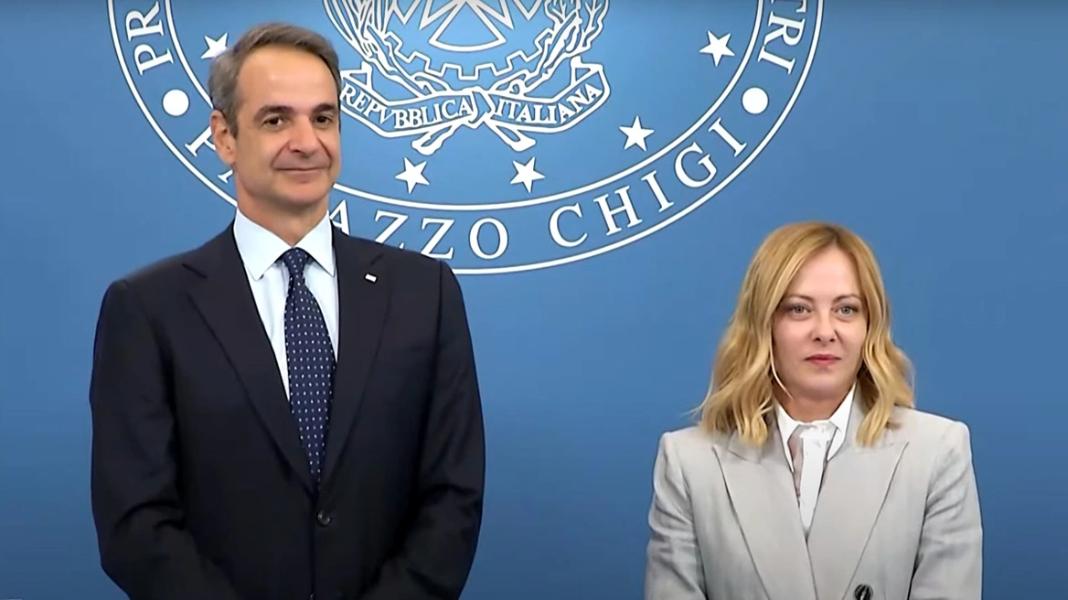 Μητσοτάκης από τη Ρώμη: Συμφωνία με την Ιταλία για επενδύσεις 360 εκατ. ευρώ σε νέα τρένα και αμαξοστάσια