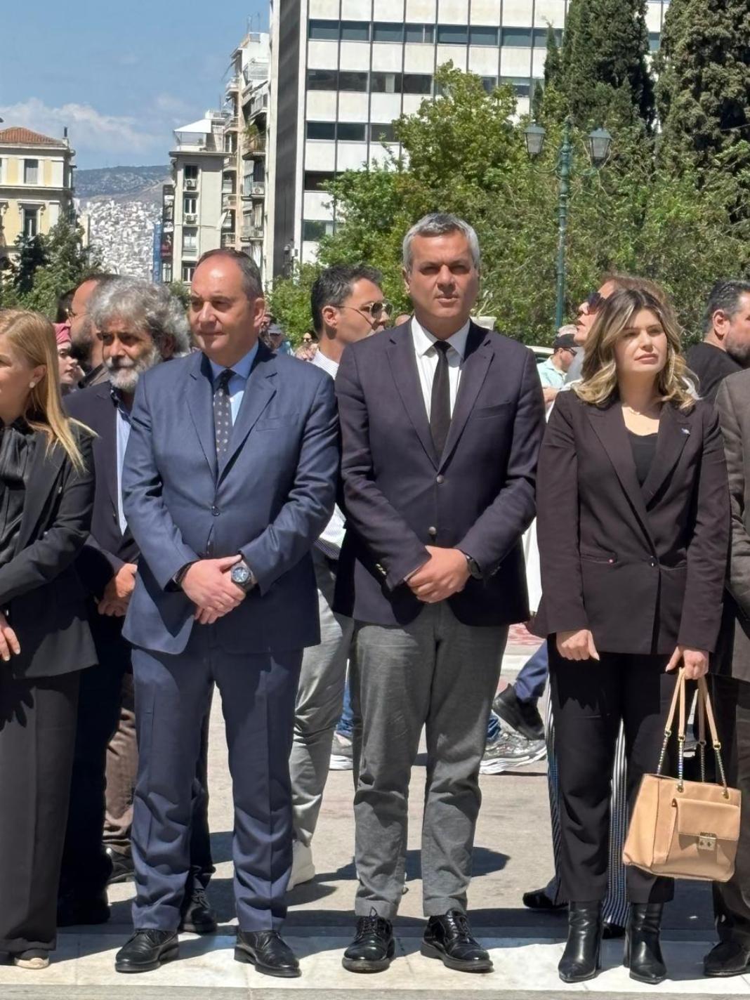 Στις εκδηλώσεις για την 84η επέτειο της Μάχης της Κρήτης στην Αθήνα ο Χάρης Μαμουλάκης