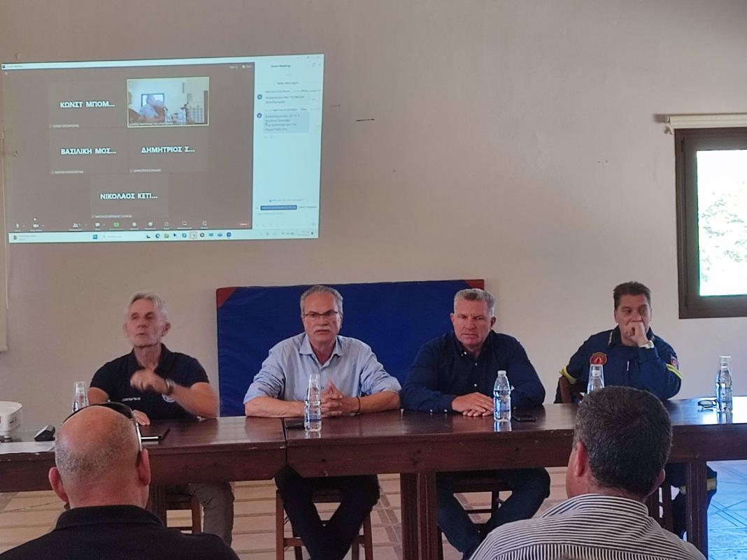 Η αντιπυρική περίοδος στο επίκεντρο της συνεδρίασης του Συντονιστικού Τοπικού Οργάνου Πολιτικής Προστασίας Δήμου Πλατανιά