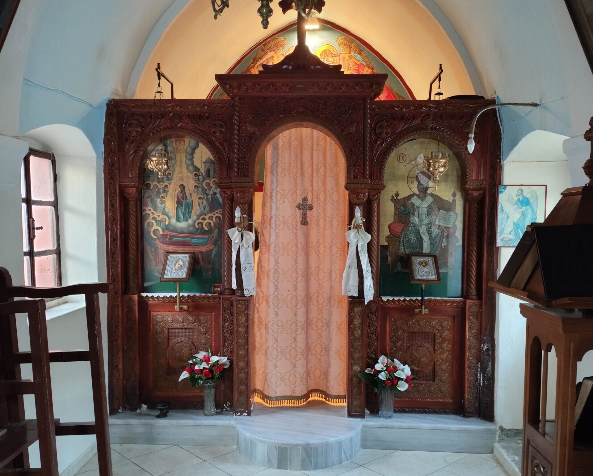 Η ιστορία – θρύλος της Παναγίας Αμπελακιώτισσας